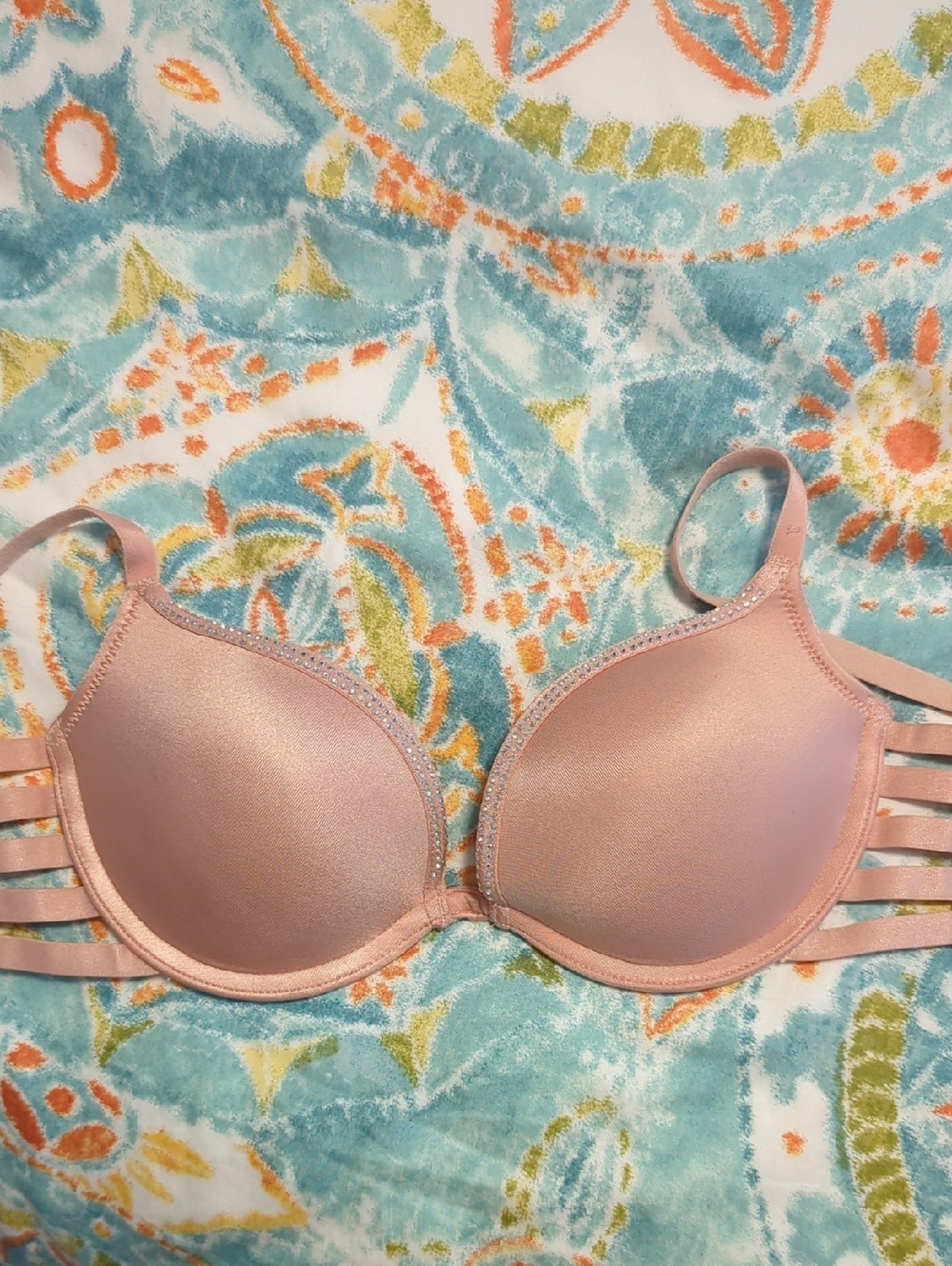 Ls Senza "Beyond Sexy" Light Pink Push-up Padded Bra With Sparkling Studs